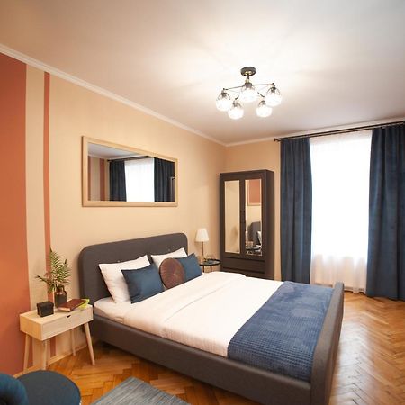 Romantic Suite, 3Mins To Rynok Square Lviv Bagian luar foto